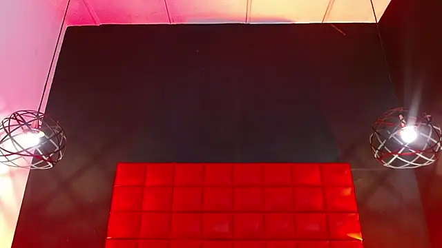 Lilih golden online show from 11-11-25, 12:38