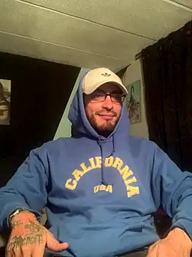 malek xarx  online show from 12-17-25, 02:06