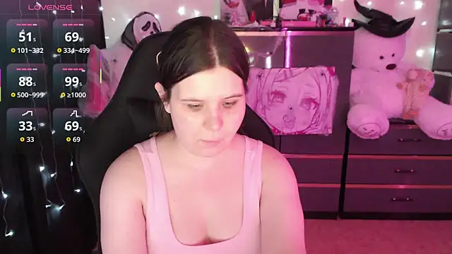 AmyVibess online show from 10-19-25, 08:09