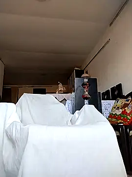 Jhoan Simply online show from 12-13-25, 10:15