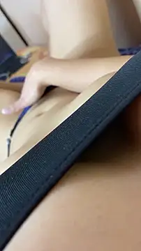 Esmeralda-berrys online show from 07-10-26, 08:33
