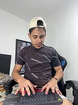 Luke Stone online show from 04-16-26, 08:42