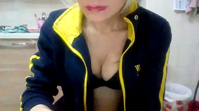 Kelly80 online show from 01-12-26, 03:23