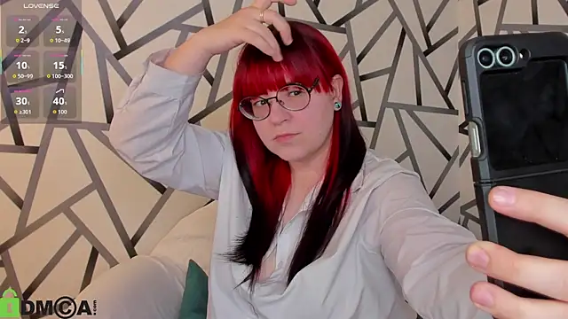 Snapshot of Michelle_Wilsson chatting on 12-14-25, 07:47 Michelle Wilsson online show from 12-14-25, 07:47