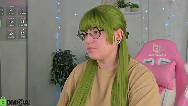 Snapshot of Michelle_Wilsson chatting on 02-08-26, 07:45 Michelle Wilsson online show from 02-08-26, 07:45