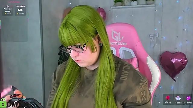 Snapshot of Michelle_Wilsson chatting on 02-26-26, 07:40 Michelle Wilsson online show from 02-26-26, 07:40