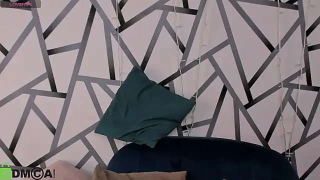 Snapshot of Michelle_Wilsson chatting on 03-21-26, 07:35 Michelle Wilsson online show from 03-21-26, 07:35