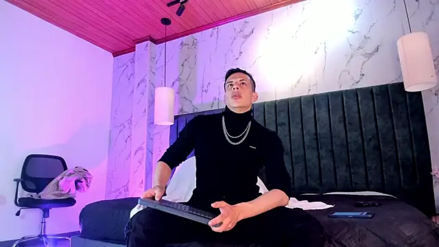 Dustin Sonne online show from 09-09-25, 03:50