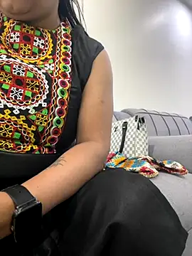 hot bhabhi69 online show from 10-02-25, 06:09