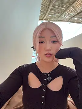 winter11 online show from 11-18-25, 06:51