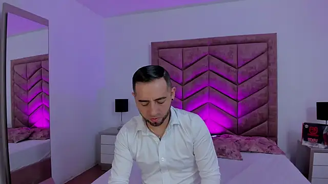 Snapshot of Lushian_ chatting on 07-04-26, 04:35 Lushian online show from 07-04-26, 04:35
