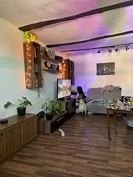 Snapshot of Seductively4_20 chatting on 11-22-25, 01:32 Seductively4 20 online show from 11-22-25, 01:32