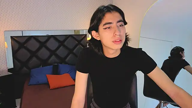 ryo light online show from 10-04-25, 08:40