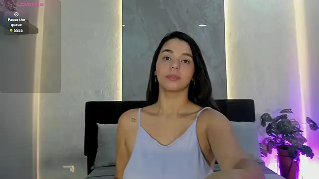 Snapshot of bianca_vega_ chatting on 07-15-26, 11:26 bianca vega online show from 07-15-26, 11:26