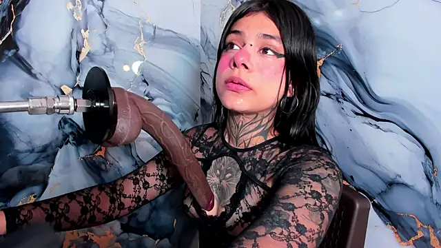 Emily Evo online show from 09-10-25, 07:36