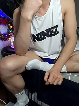 icejuljulju online show from 12-22-25, 01:41