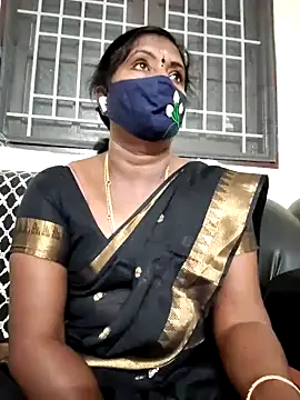 Snapshot of tamil_Nathi chatting on 03-08-26, 05:39 tamil Nathi online show from 03-08-26, 05:39