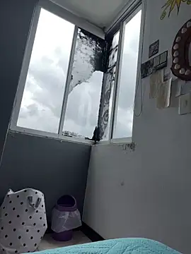 Megan colsom online show from 02-08-26, 05:38