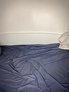 Kingdinyxxx online show from 04-12-26, 01:49