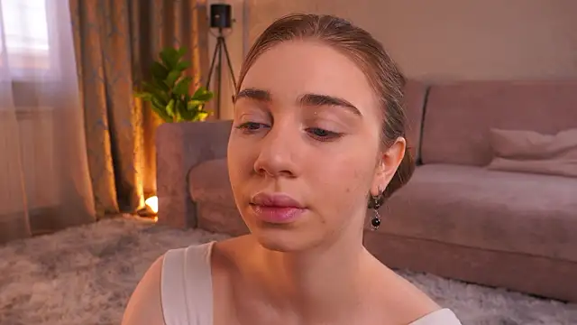 EadlinGillim online show from 03-19-26, 03:21