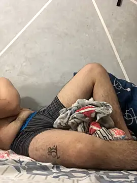 Cesar Augusto online show from 11-12-25, 03:07