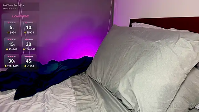 tomboi xcx online show from 02-19-26, 05:14