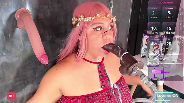 Snapshot of sharlotthe_bigass chatting on 11-15-25, 11:54 sharlotthe bigass online show from 11-15-25, 11:54