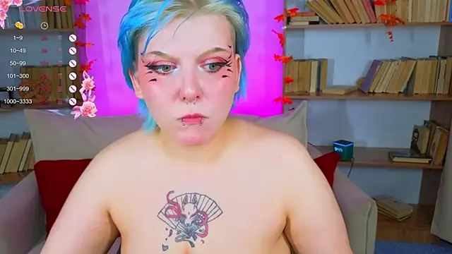 bluelunaray online show from 09-28-25, 10:42