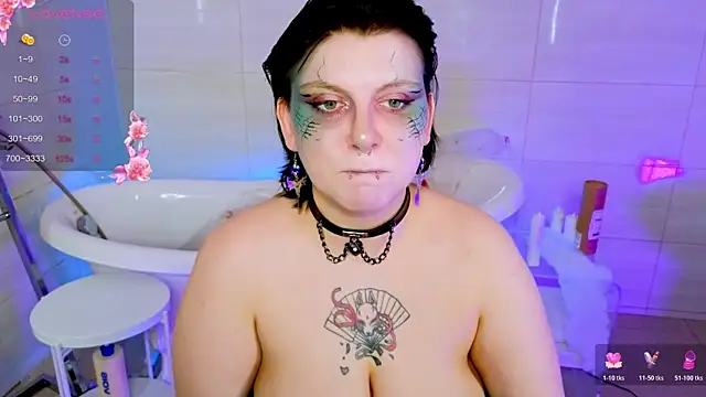 bluelunaray online show from 10-25-25, 10:34