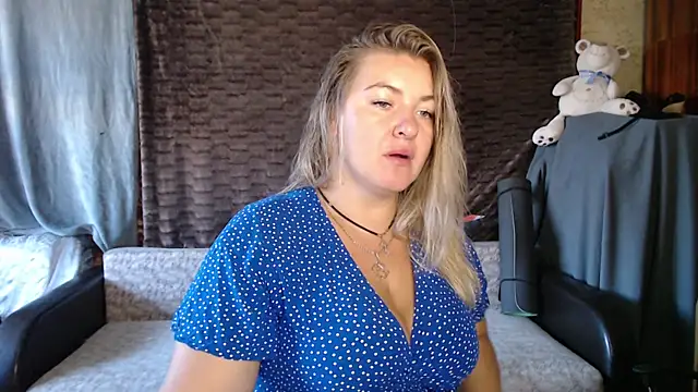 NikaSkylink online show from 09-11-25, 03:39