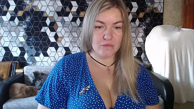 Snapshot of NikaSkylink chatting on 02-02-26, 05:17 NikaSkylink online show from 02-02-26, 05:17