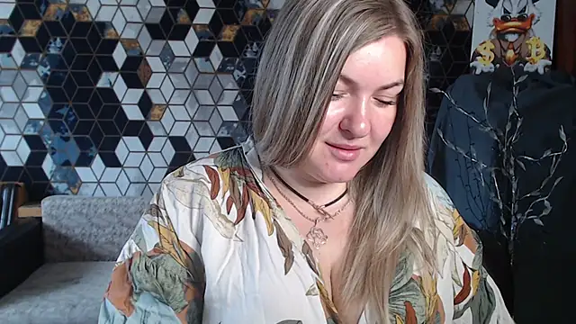 Snapshot of NikaSkylink chatting on 04-16-26, 04:57 NikaSkylink online show from 04-16-26, 04:57