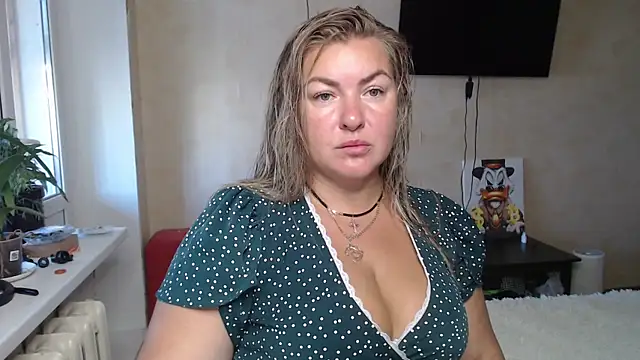Snapshot of NikaSkylink chatting on 07-13-26, 04:48 NikaSkylink online show from 07-13-26, 04:48