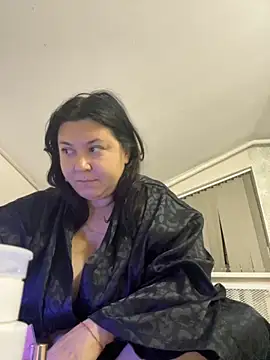 Liza Will online show from 10-25-25, 09:53