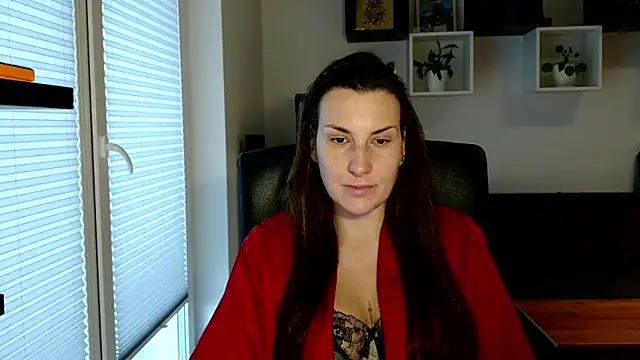 DonnaAmore online show from 10-23-25, 07:18