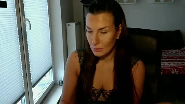 DonnaAmore online show from 01-12-26, 10:42