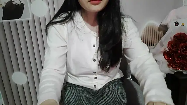 Emachiii online show from 11-28-25, 12:02