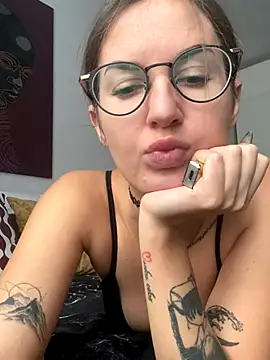 ElizabetBlack online show from 09-30-25, 08:30