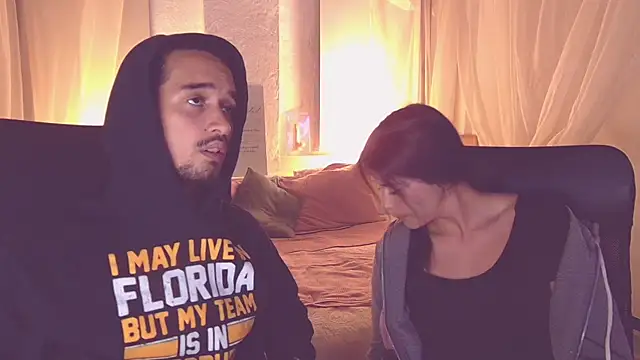 Laila asher online show from 11-14-25, 04:22