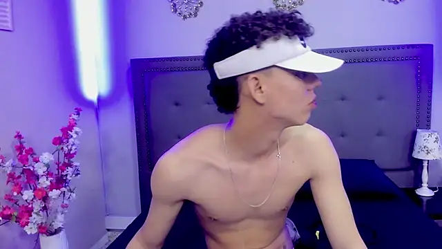 JoseLucian online show from 11-15-25, 01:47