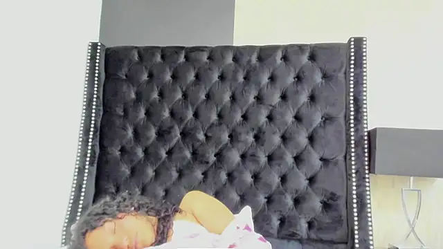 LittleeStar online show from 10-08-25, 08:01