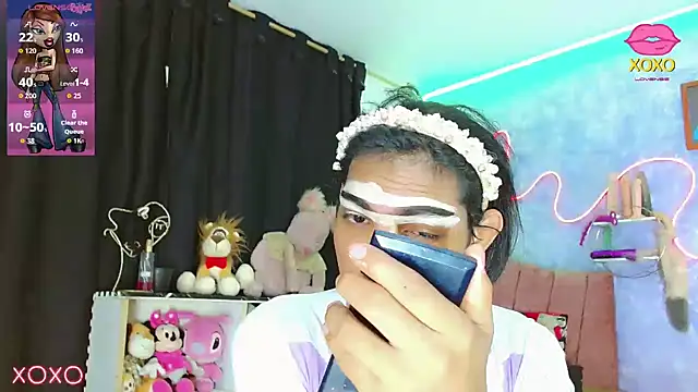 Snapshot of Aishasexy18 chatting on 12-21-25, 12:18 Aishasexy18 online show from 12-21-25, 12:18