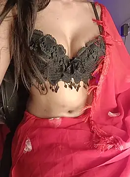 queen girl  online show from 10-06-25, 05:43