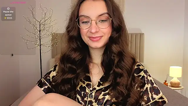 Real cutie1 online show from 07-06-26, 12:46