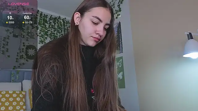 Ashley Pierce online show from 09-21-25, 04:03