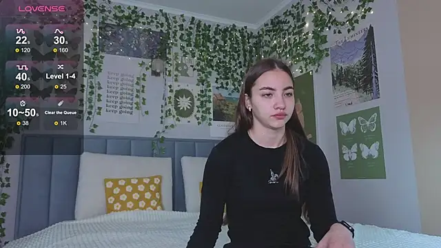 Ashley Pierce online show from 09-22-25, 04:03