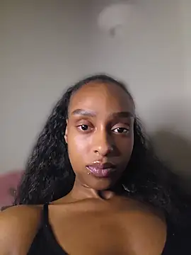 Snapshot of Hazel_Dollxx chatting on 05-29-26, 11:25 Hazel Dollxx online show from 05-29-26, 11:25