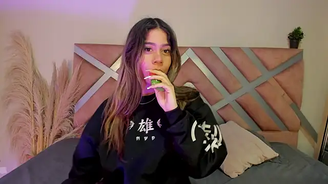 Rachell criss online show from 04-01-26, 04:13