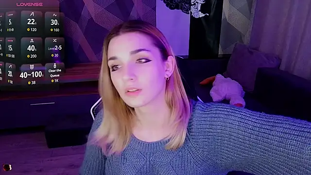 Sandy Belle online show from 10-09-25, 07:50