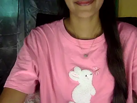 zara Khan0 online show from 11-08-25, 04:23